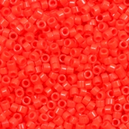 Perles Miyuki delicas 11/0 Opaque vermillion red DB-727