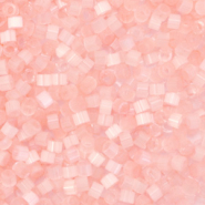 Perles Miyuki d&eacute;licas 11/0 Silk satin salmon pink DB-825