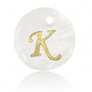 Pendentifs coquillage specials lettre K Doré-blanc (couleur naturelle)
