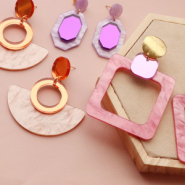 Nouveau Regardez toute la collection de pendentifs accroche-regard