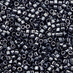 Perles Miyuki delicas 11/0 Opaque gunmetal grey DB-1