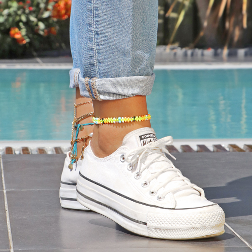 Laissez-vous inspirer par ces cool bracelets de cheville d&rsquo;&eacute;t&eacute; !  
