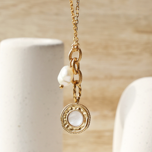 Soyez cr&eacute;atifs avec les breloques en acier inoxydable nacr&eacute;es pour de beaux bijoux!