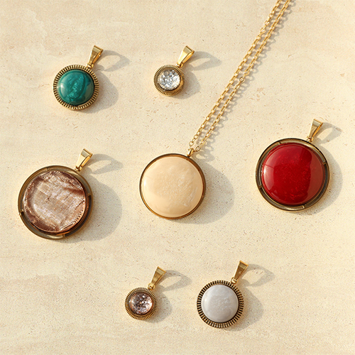 Mix & match avec les gouttes et cabochons Polaris