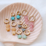 Cr&eacute;ez des boucles d&rsquo;oreilles tendance avec des perles en pierre naturelle en forme de c&oelig;ur et d&rsquo;&eacute;toile 