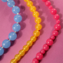 Cr&eacute;er des bijoux originaux avec perles acryliques rondes DQ&reg;