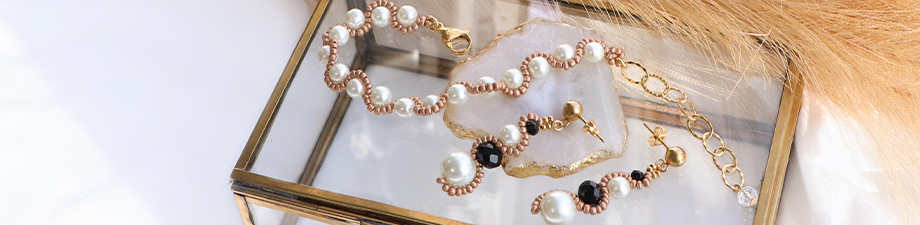 Perles en verre cir&eacute;es 10mm