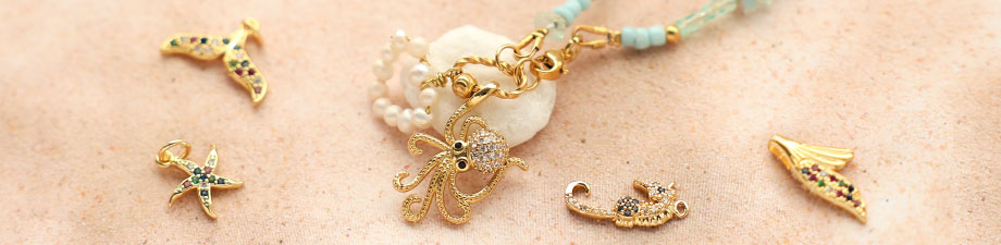 D&eacute;couvrez nos nouvelles breloques en m&eacute;tal TQ