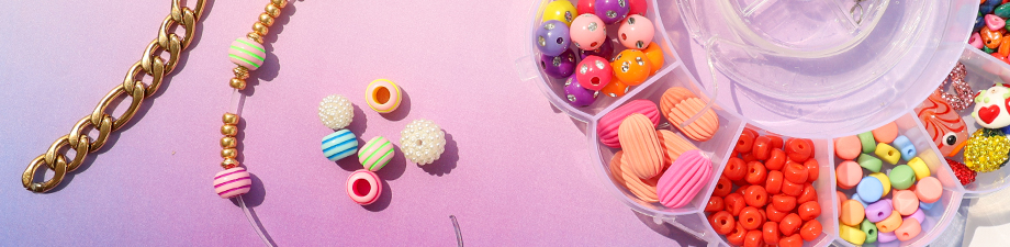 Nouvelle s&eacute;rie de perles acryliques