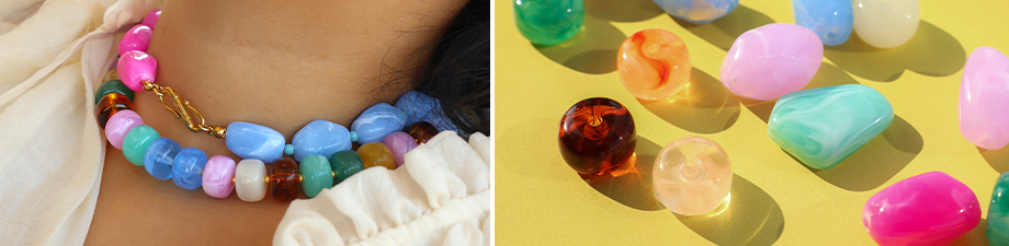 Nouvelle s&eacute;rie de perles acryliques color&eacute;es